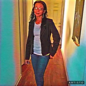 Meet your Posher, Juliana